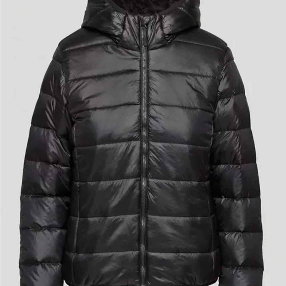 Aritizia Puffer Jacket